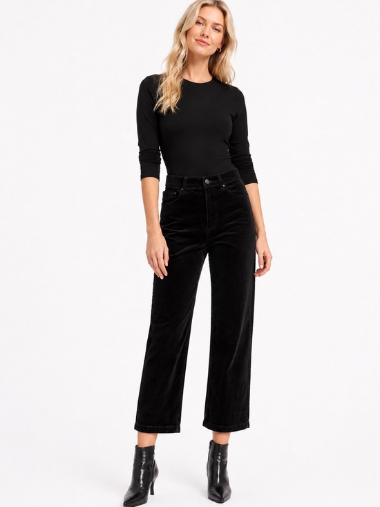 EXPRESS Pants - EXPRESS Black Super High Rise Straight Leg Crop Velvet Pants Size 8